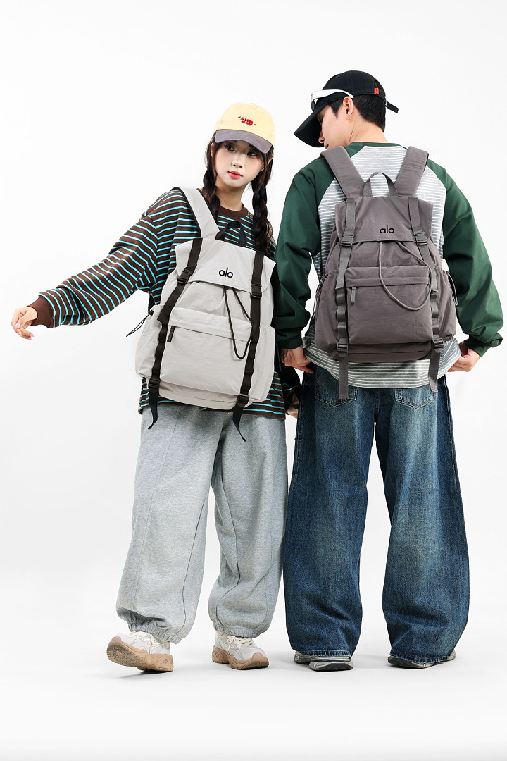 Alo Yoga Sports Outdoor Travel Backpack · EA65030 — תמונה 12