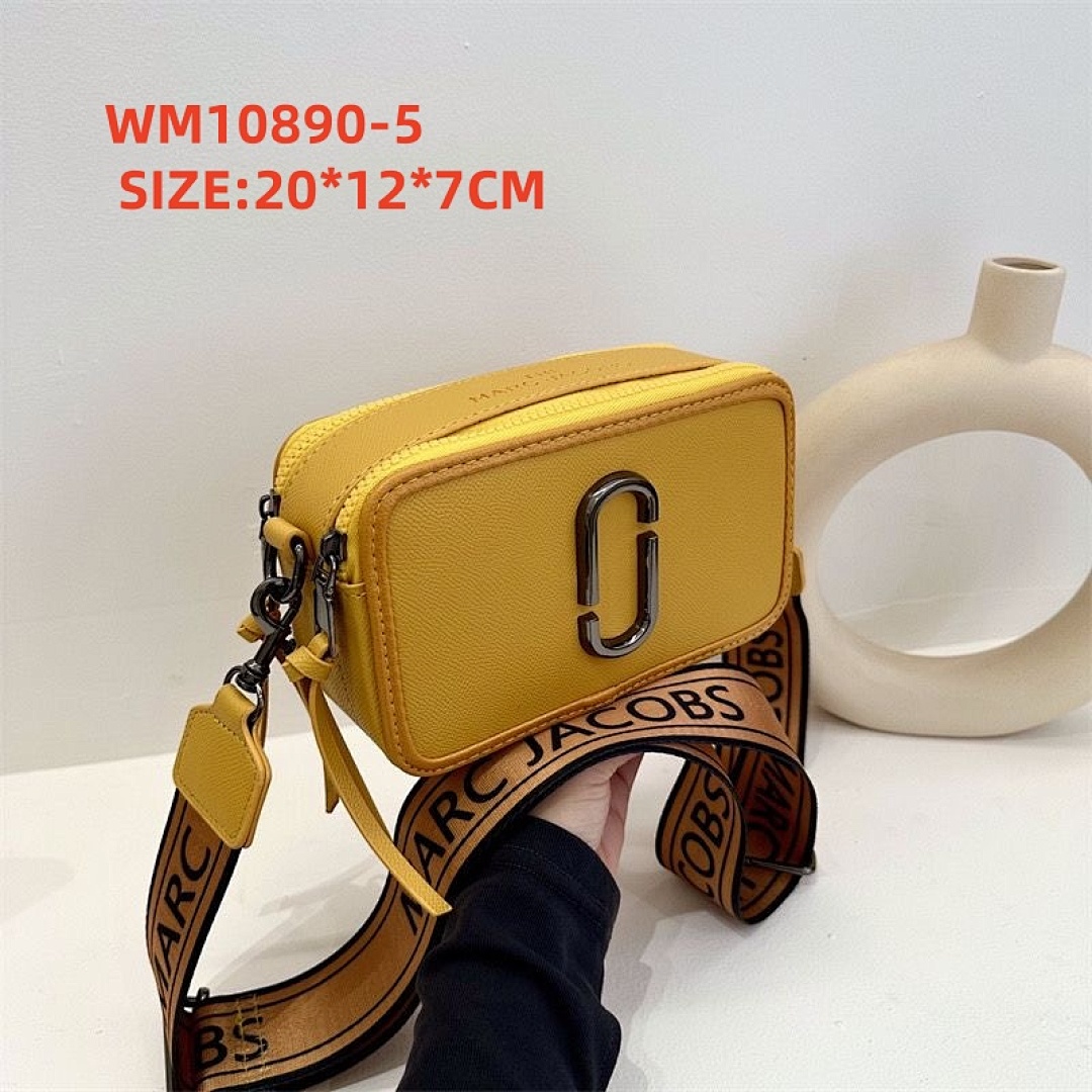 Marc Jacobs The Snapshot · WM10890 — תמונה 21