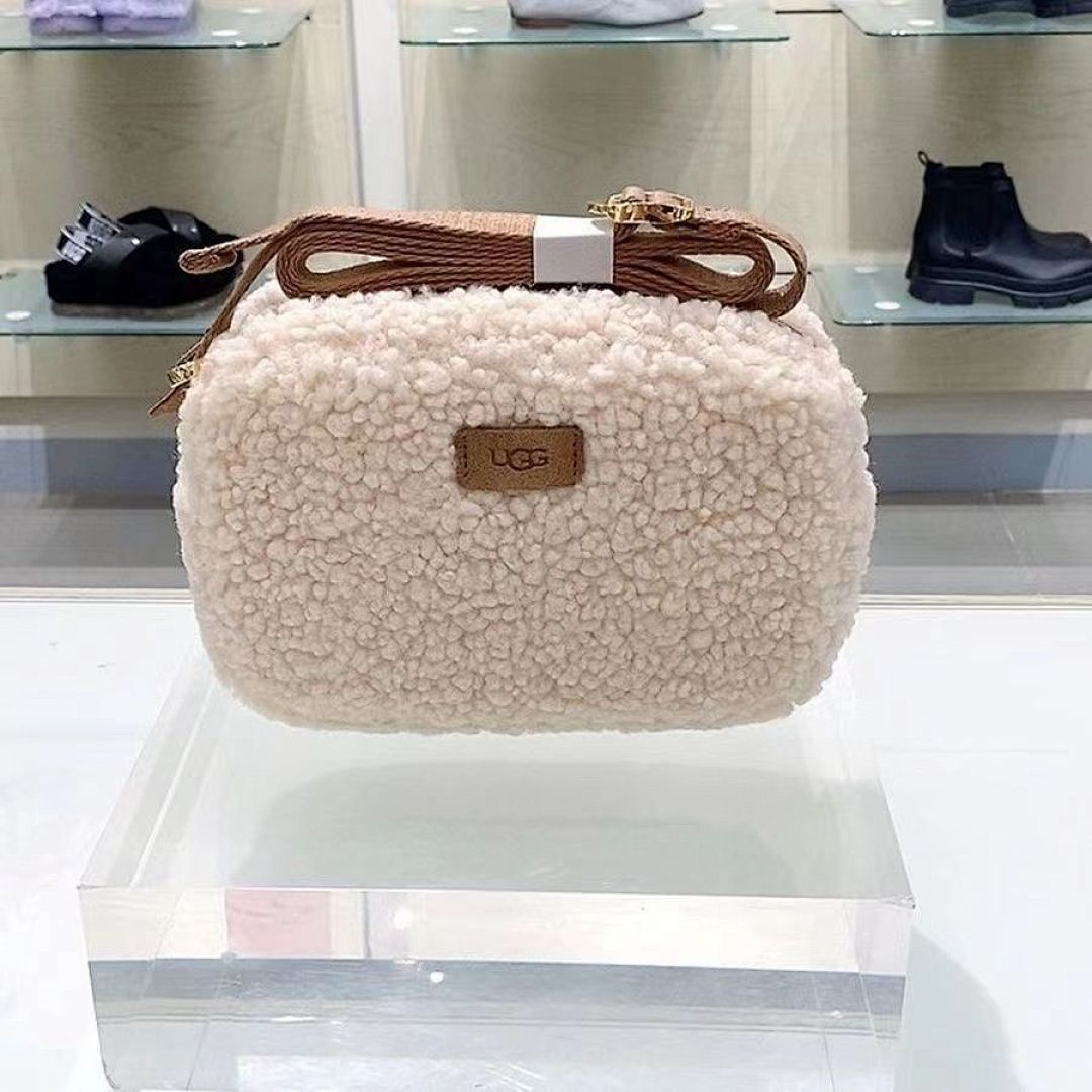 UGG — תיק כתף וקרוסבודי · WU47580 — תמונה 7