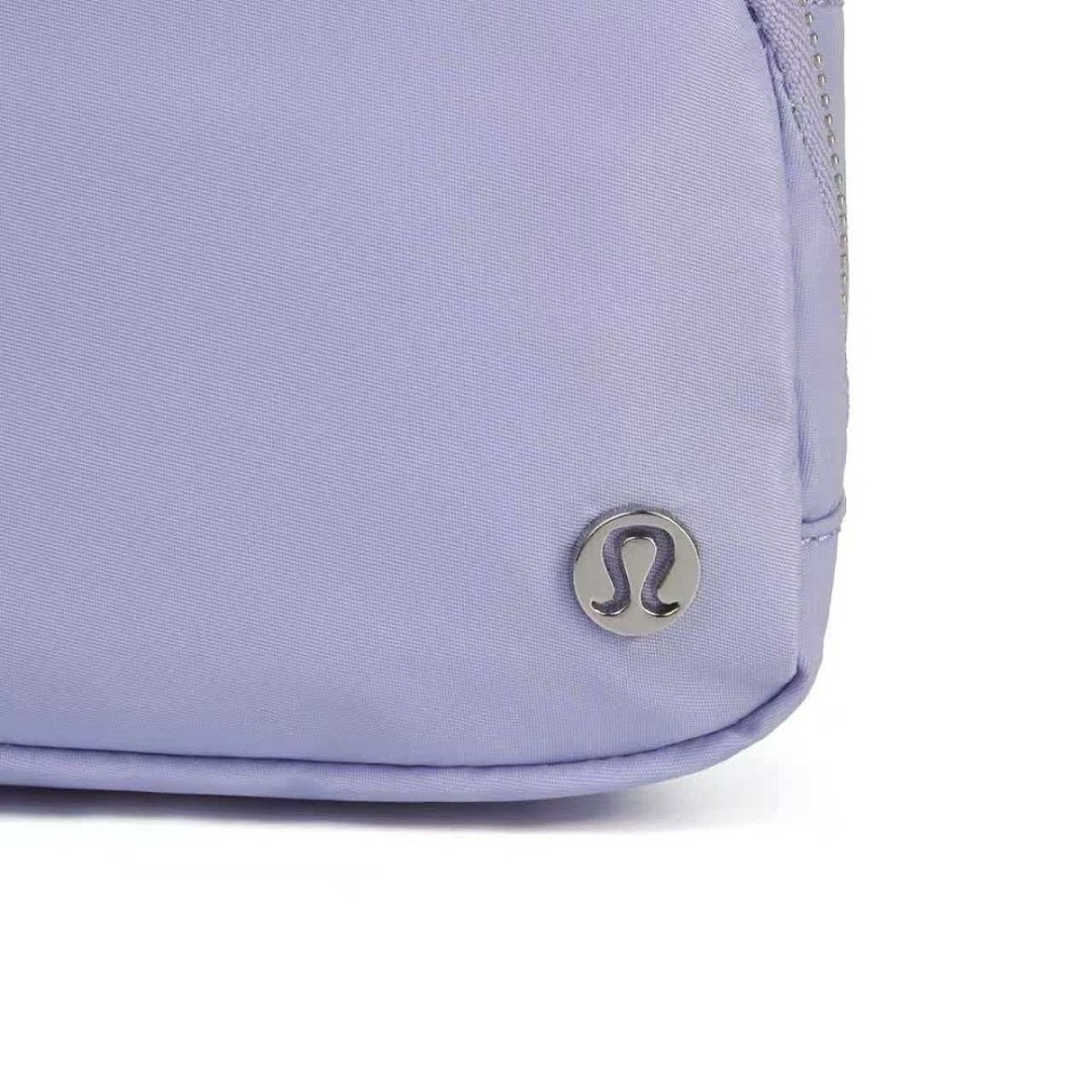 Lululemon Everywhere Crossbody Bag 2L · WL58079 — תמונה 14
