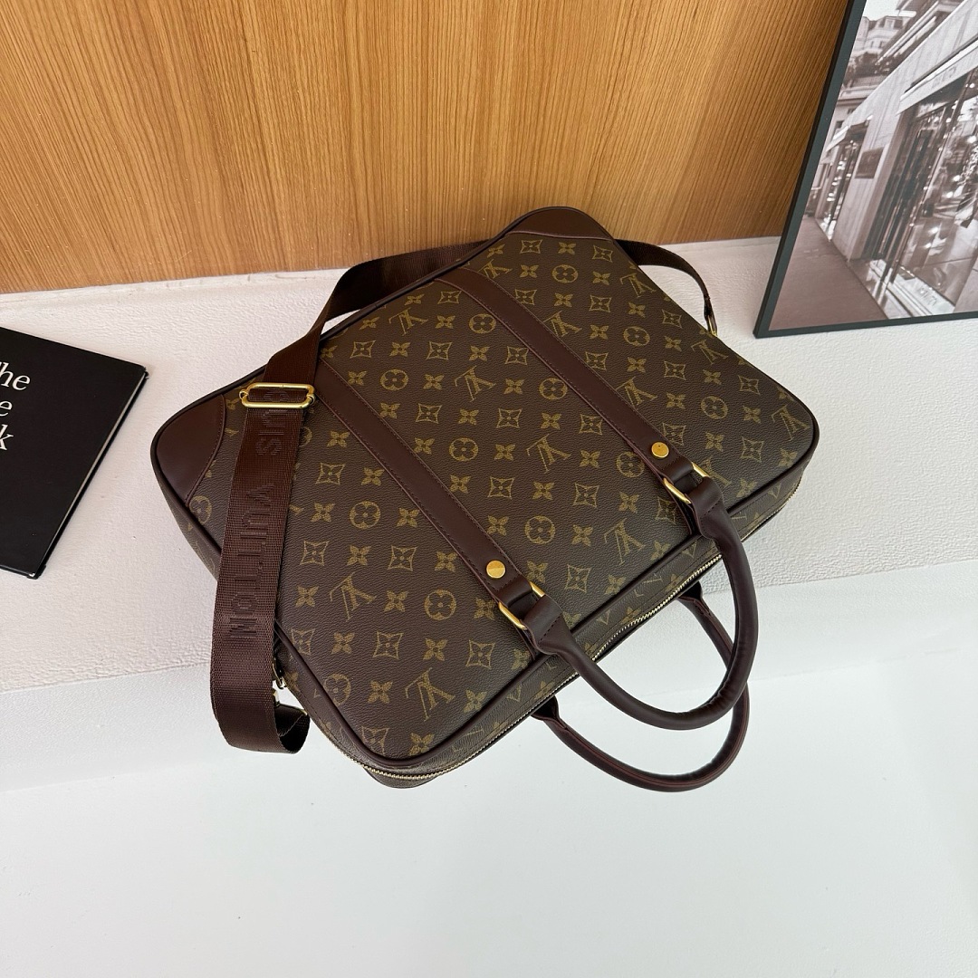 Louis Vuitton Cupertino · EL85008 — תמונה 10