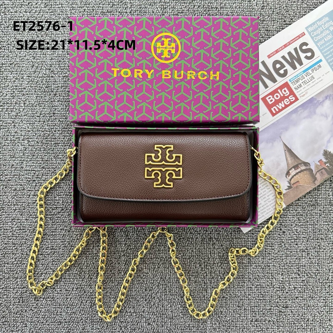 Tory Burch Kira Pebbled Chain Wallet · ET2576