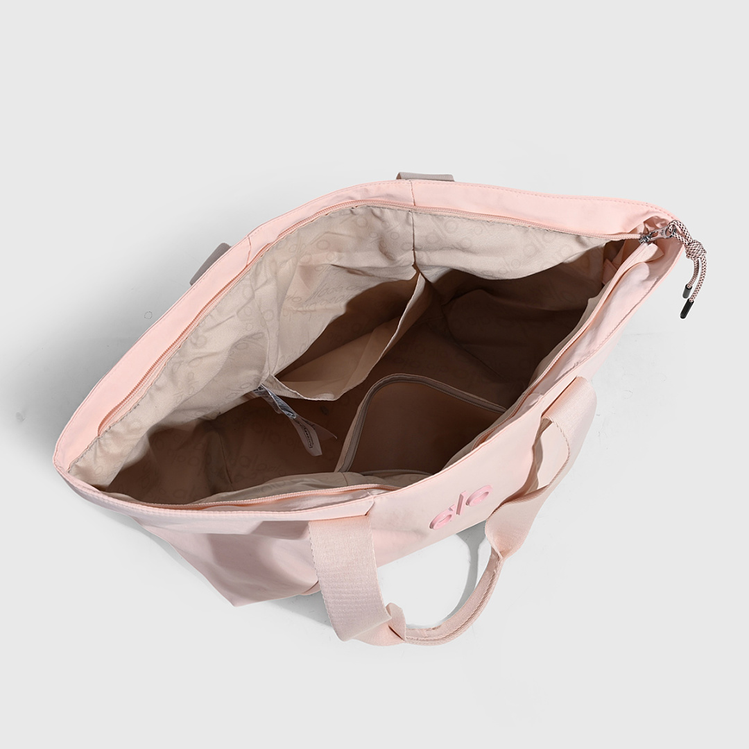 Alo Yoga Everyday Utility Tote · WA15734 — תמונה 17