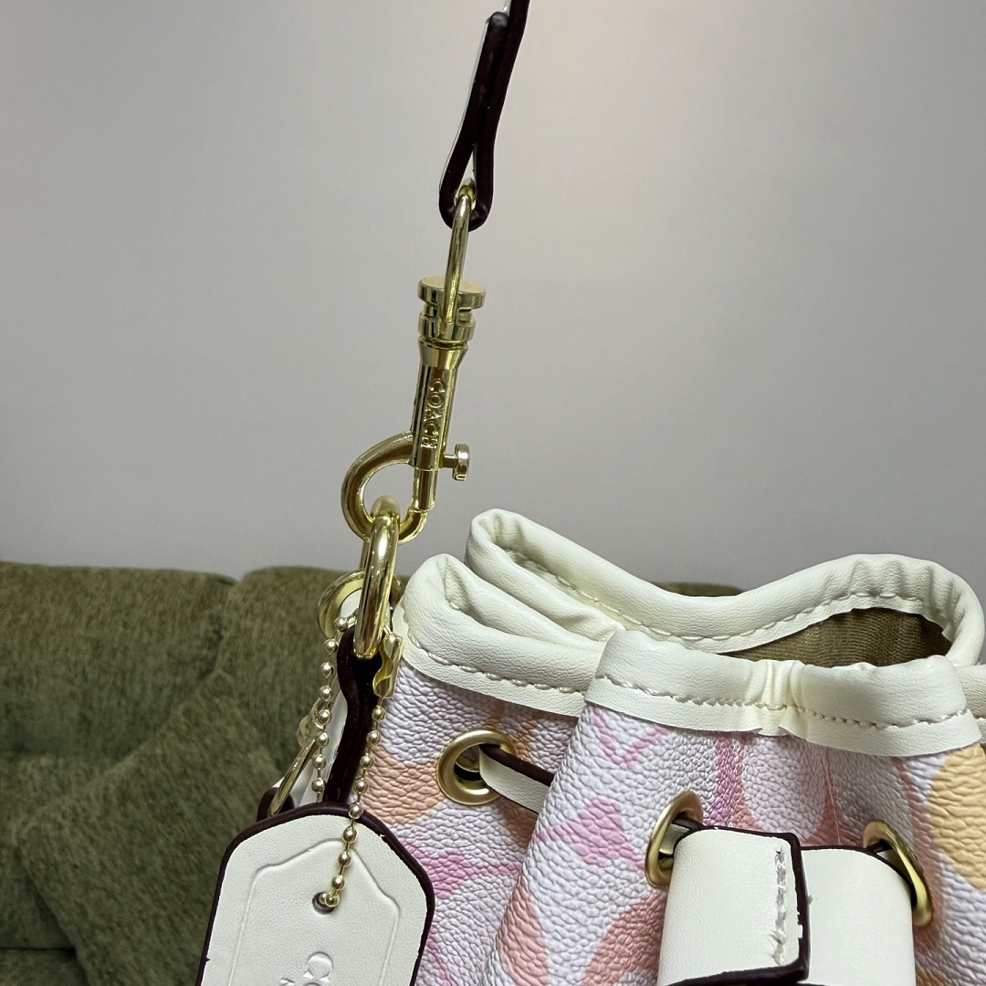 Coach Rowan Bucket Bag · EC69281 — תמונה 13