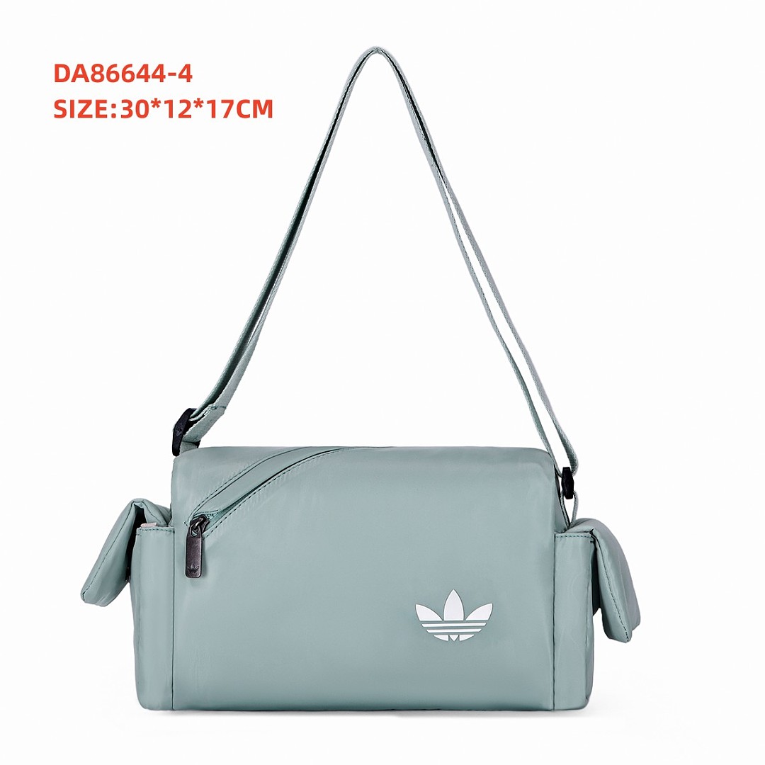 Adidas Adicolor Messenger Bag · DA86644 — תמונה 4