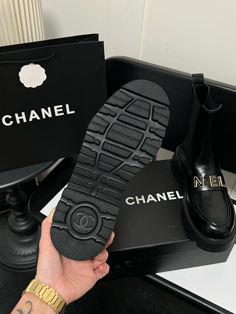 Chanel Cap Toe CC Ankle Boots · WC22862 — תמונה 5