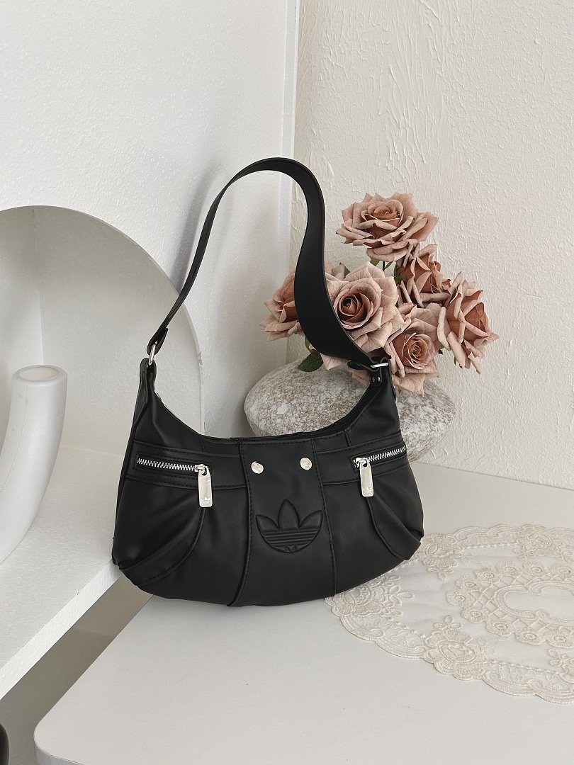 Adidas Originals Hobo PU Leather Bag · EA0750 — תמונה 17