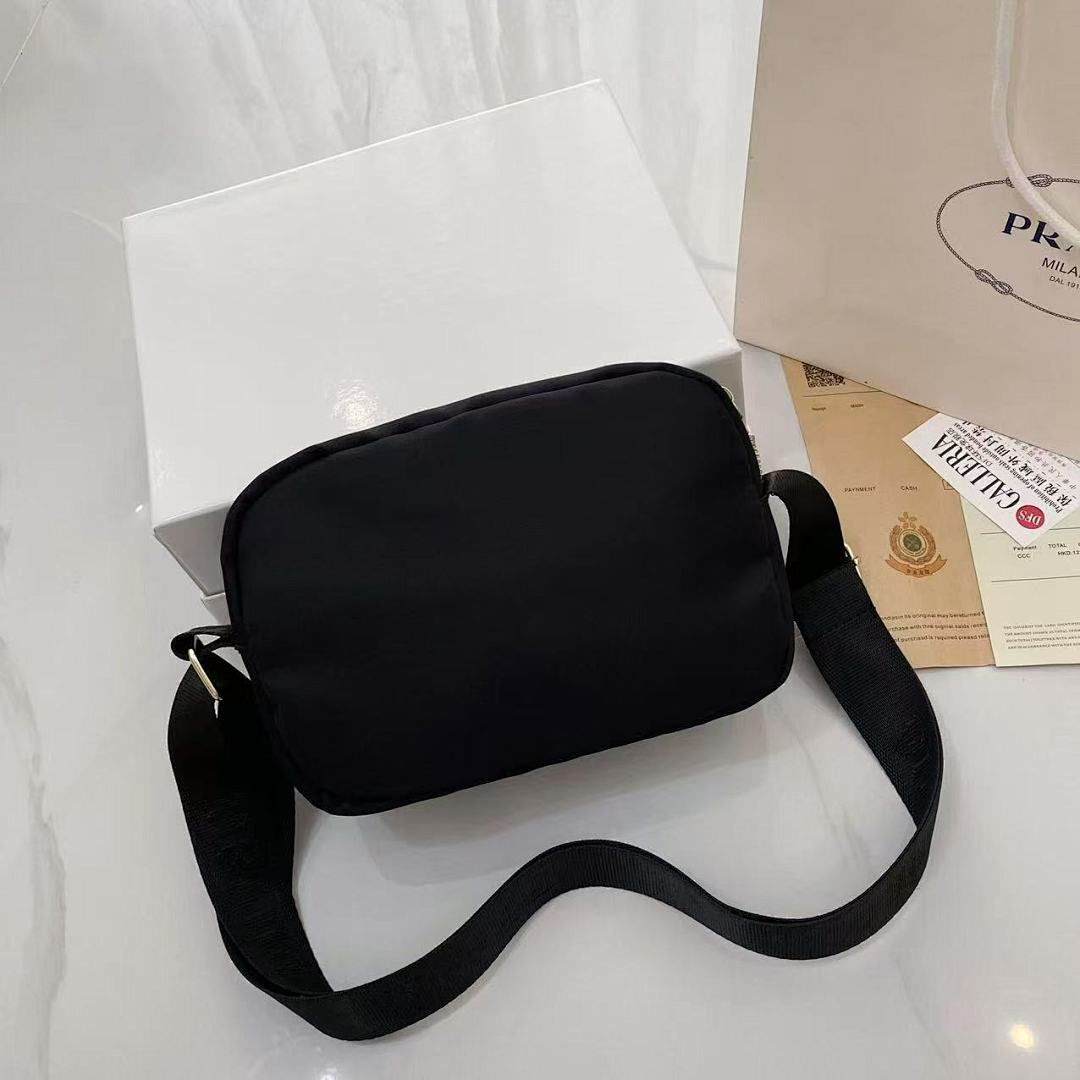 Prada Re-Nylon Shoulder Bag · EP4249 — תמונה 5