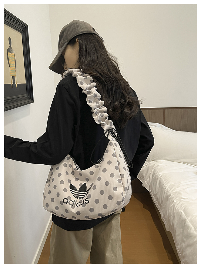 Adidas Metamoto Mini Shoulder Bag · EA80127 — תמונה 19