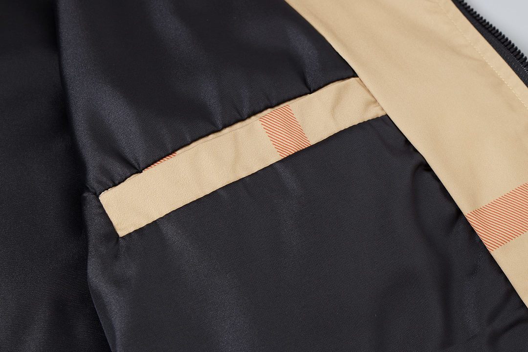 Burberry Newport Hooded Jacket · PB45858 — תמונה 8