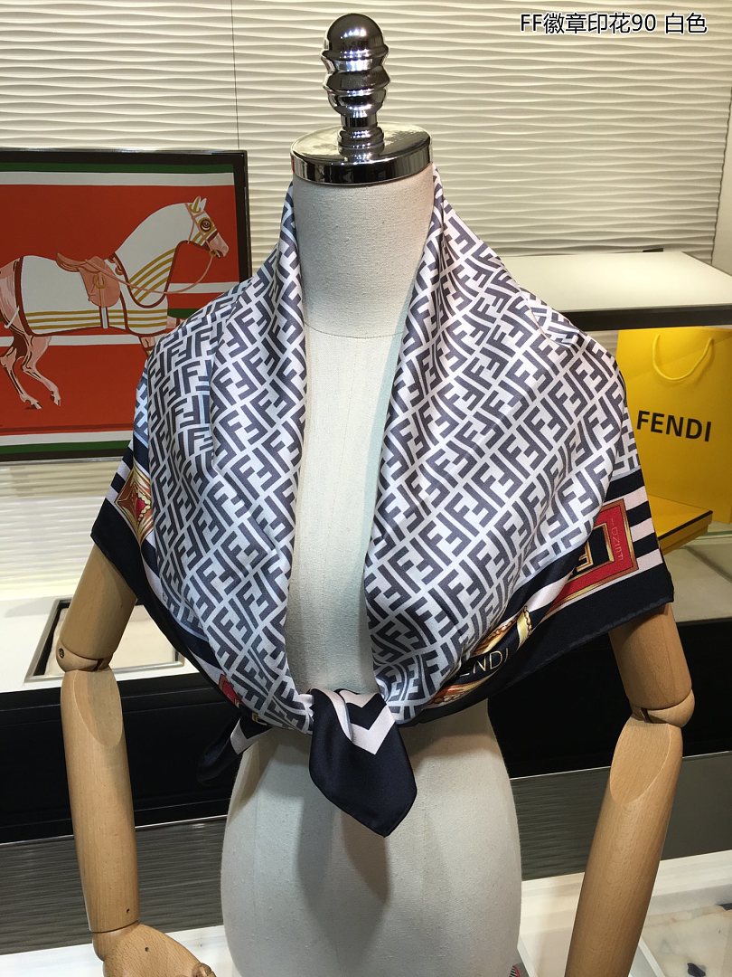 Fendi FF Scarf · SF23699 — תמונה 16