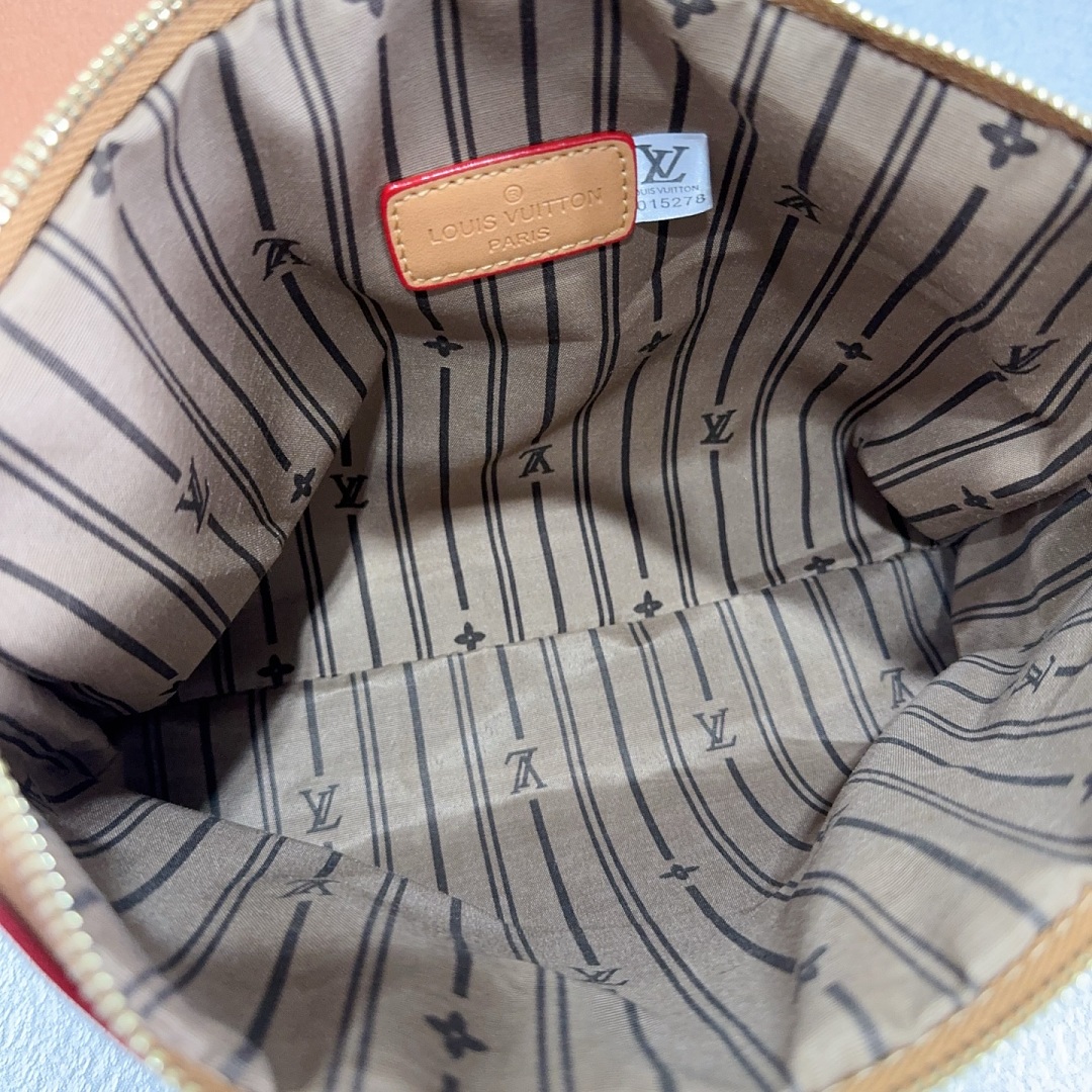Louis Vuitton Pochette Voyage Souple · EL8860 — תמונה 14