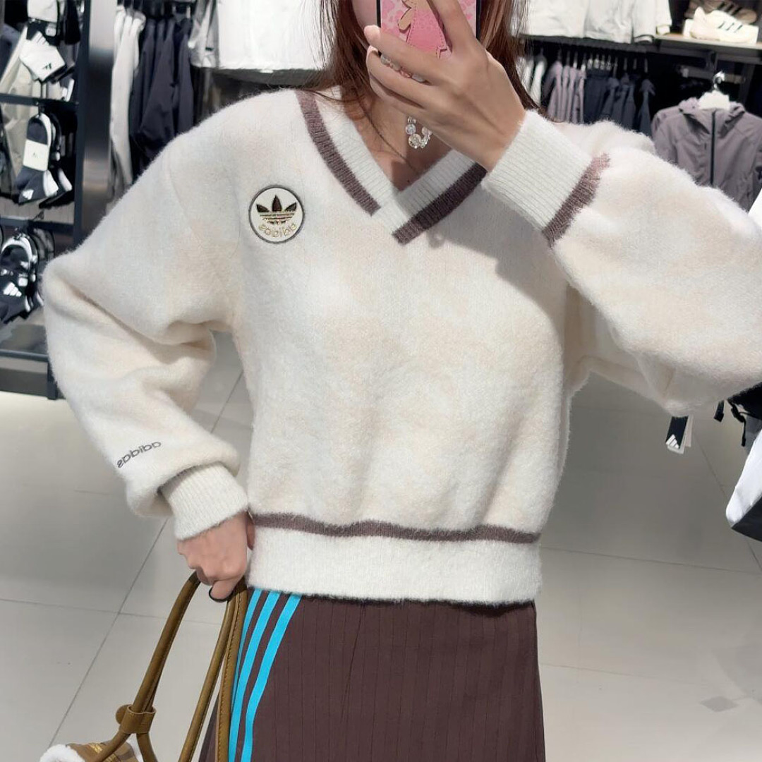 Adidas Houndstooth Sweater · LA2687 — תמונה 11