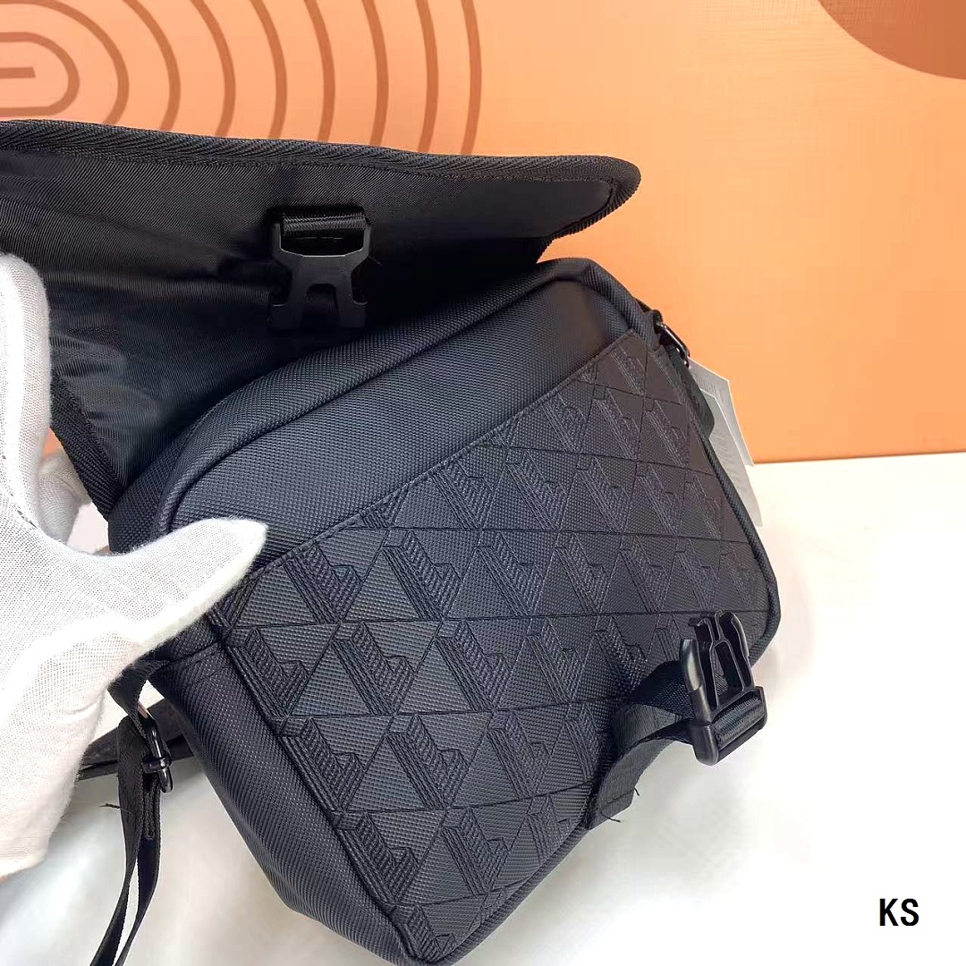 Lacoste The Blend Messenger Bag · KL82435 — תמונה 8