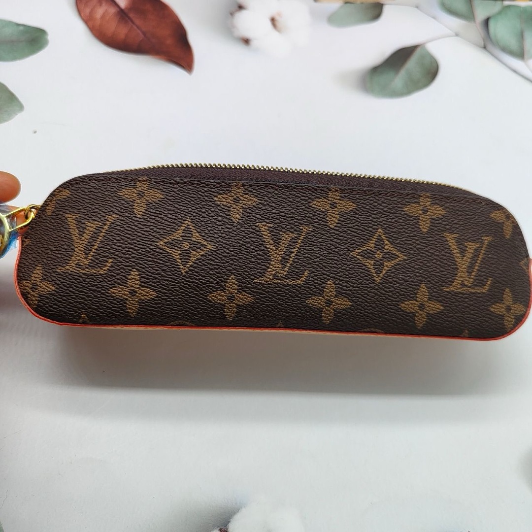 Louis Vuitton Charlotte Pencil Pouch · WL20587 — תמונה 8