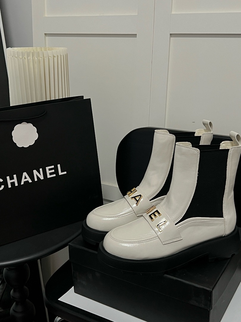 Chanel Cap Toe CC Ankle Boots · WC22862 — תמונה 19