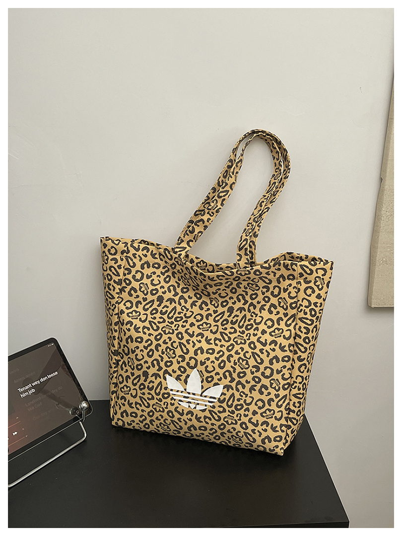 Adidas Leopard Tote · EA1203 — תמונה 63