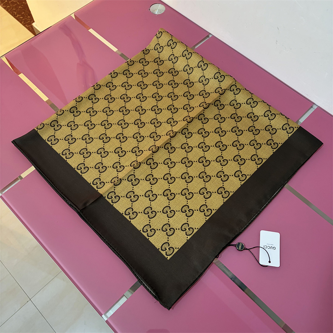 Gucci — מטפחת משי · SG50604 — תמונה 13