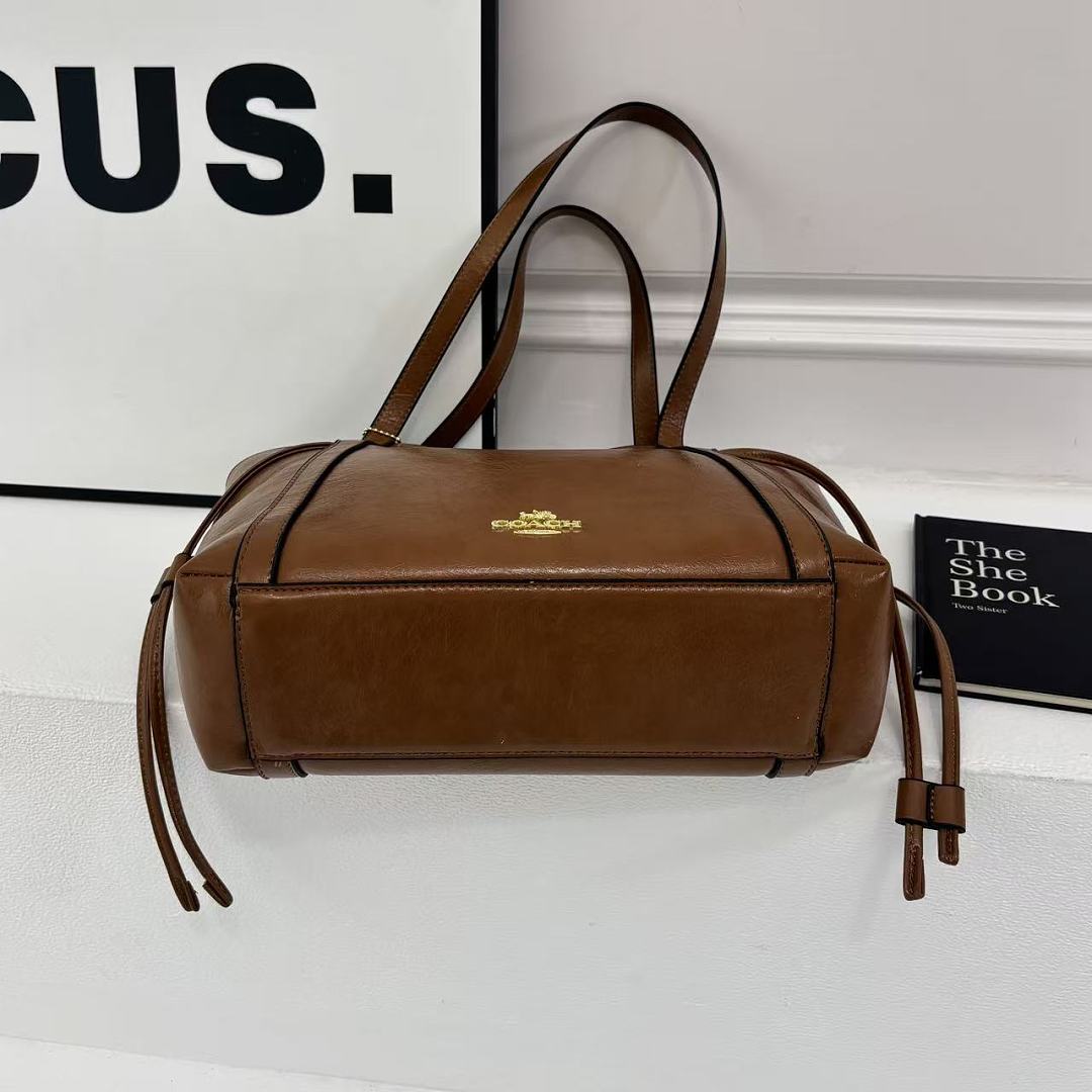 Coach Hadley Tote · EC66619 — תמונה 8