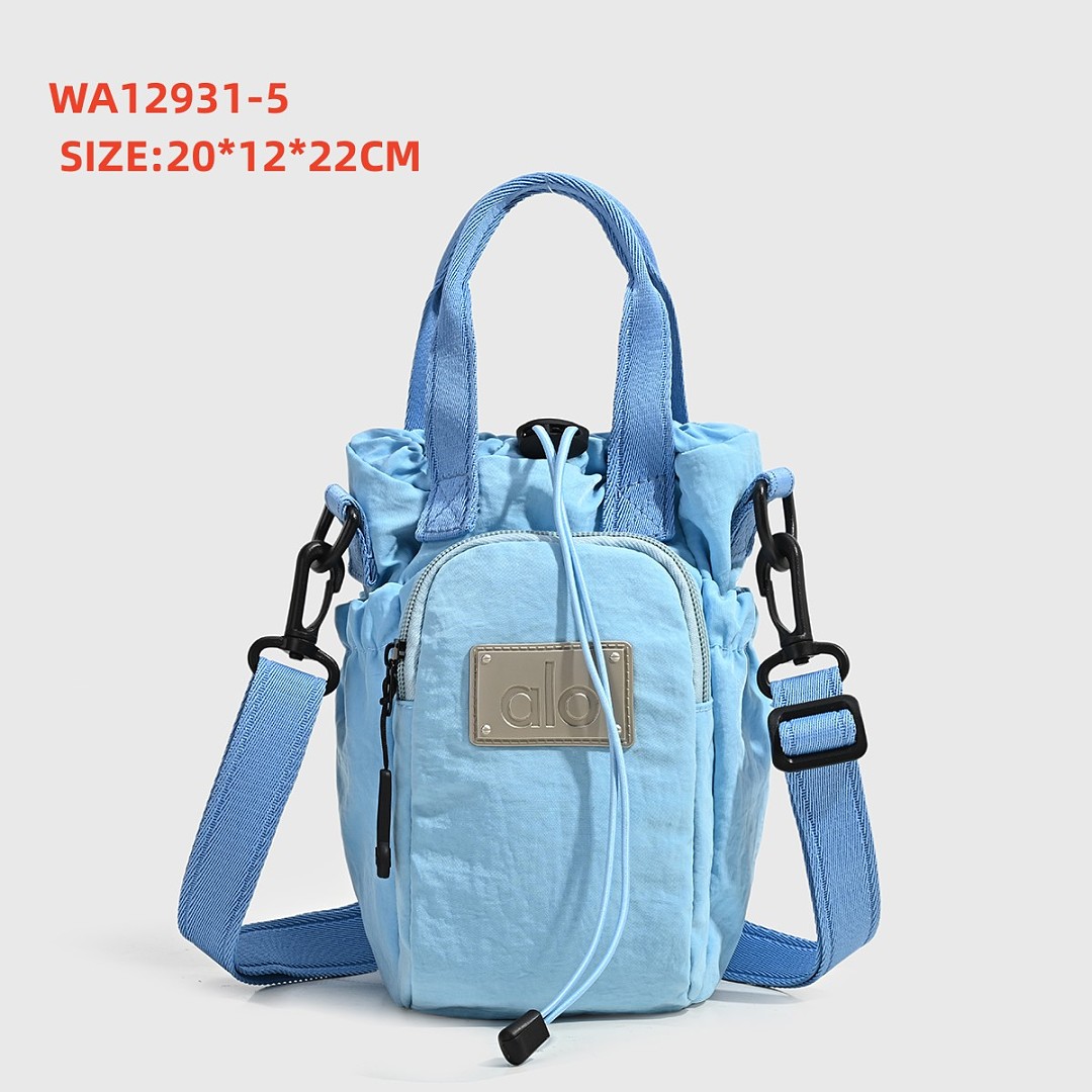 Alo Yoga Cross Body Bucket Bag · WA12931 — תמונה 3