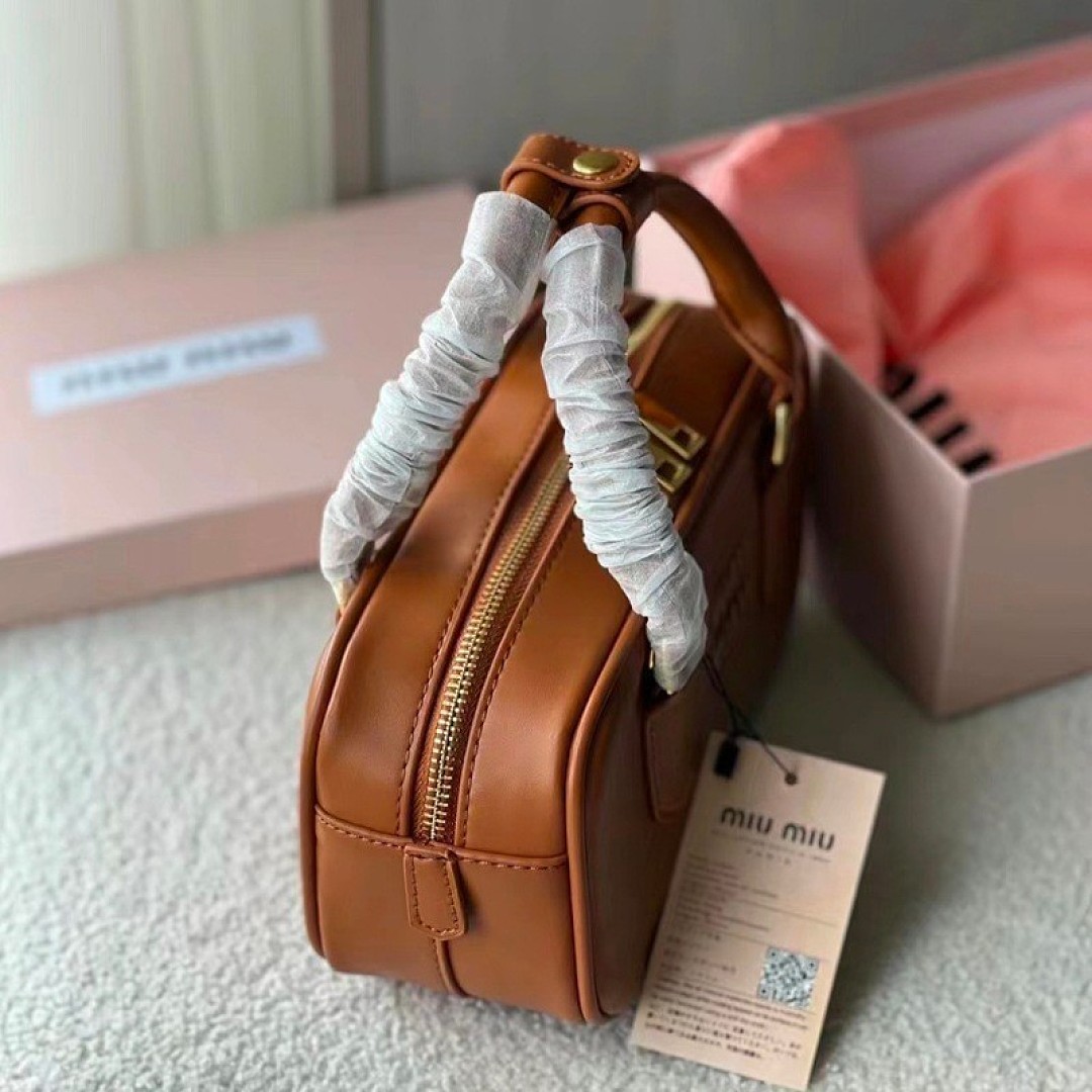 Miu Miu Arcadie · WM85450 — תמונה 2