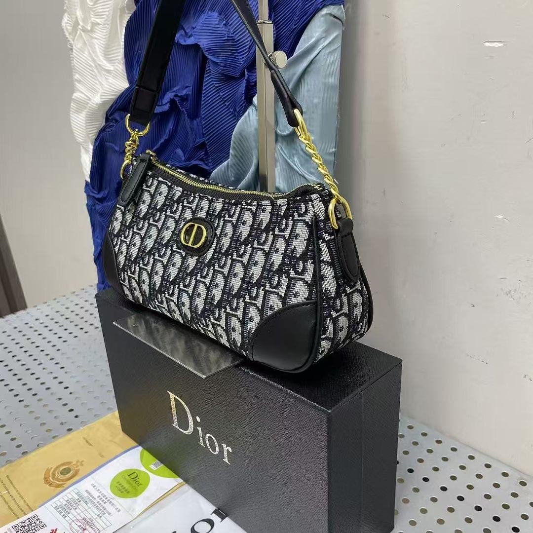 Dior Saddle · ED80629 — תמונה 8