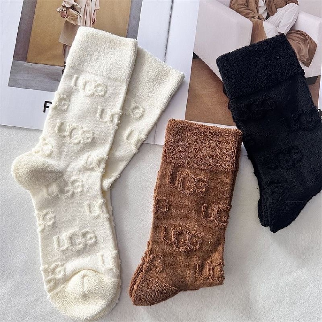 UGG Classic Crew Socks · WU35688 — תמונה 11