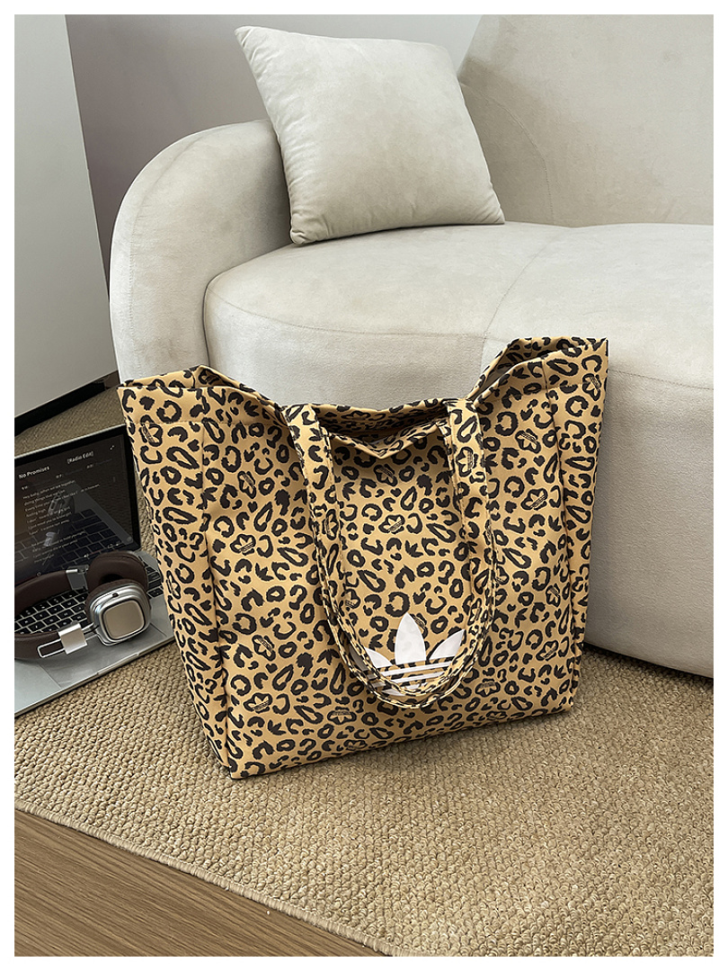 Adidas Leopard Tote · EA1203 — תמונה 57