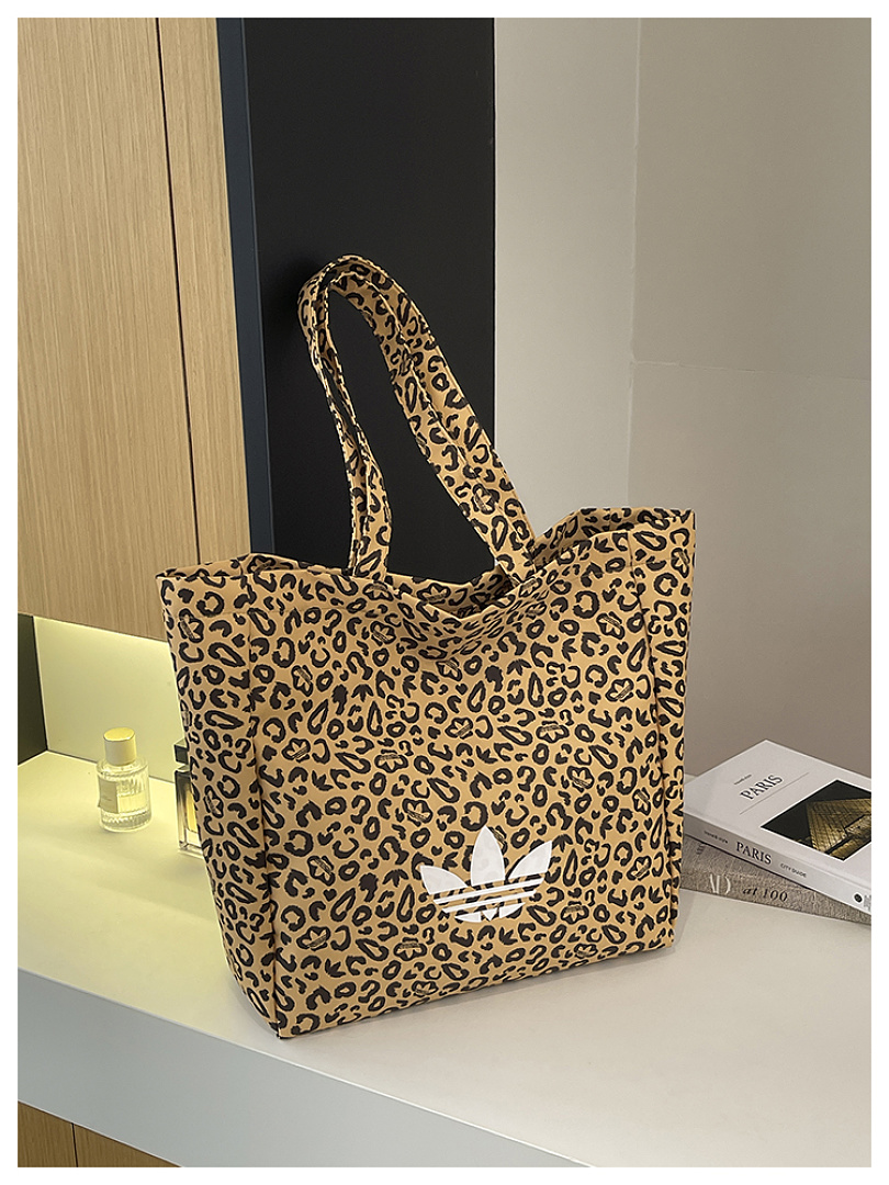 Adidas Leopard Tote · EA1203 — תמונה 60