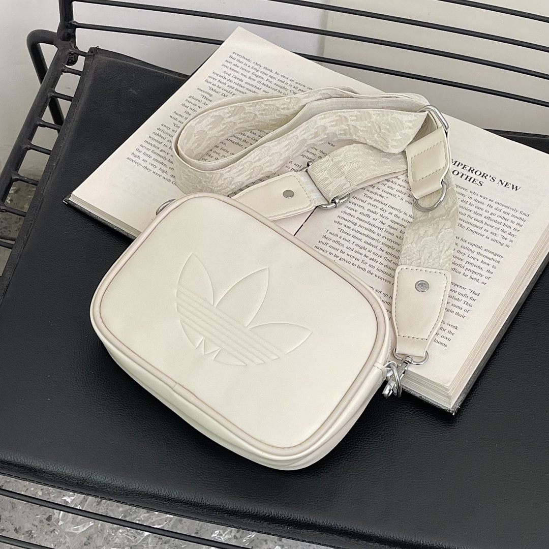 Adidas Mini Airliner · EA0673 — תמונה 6