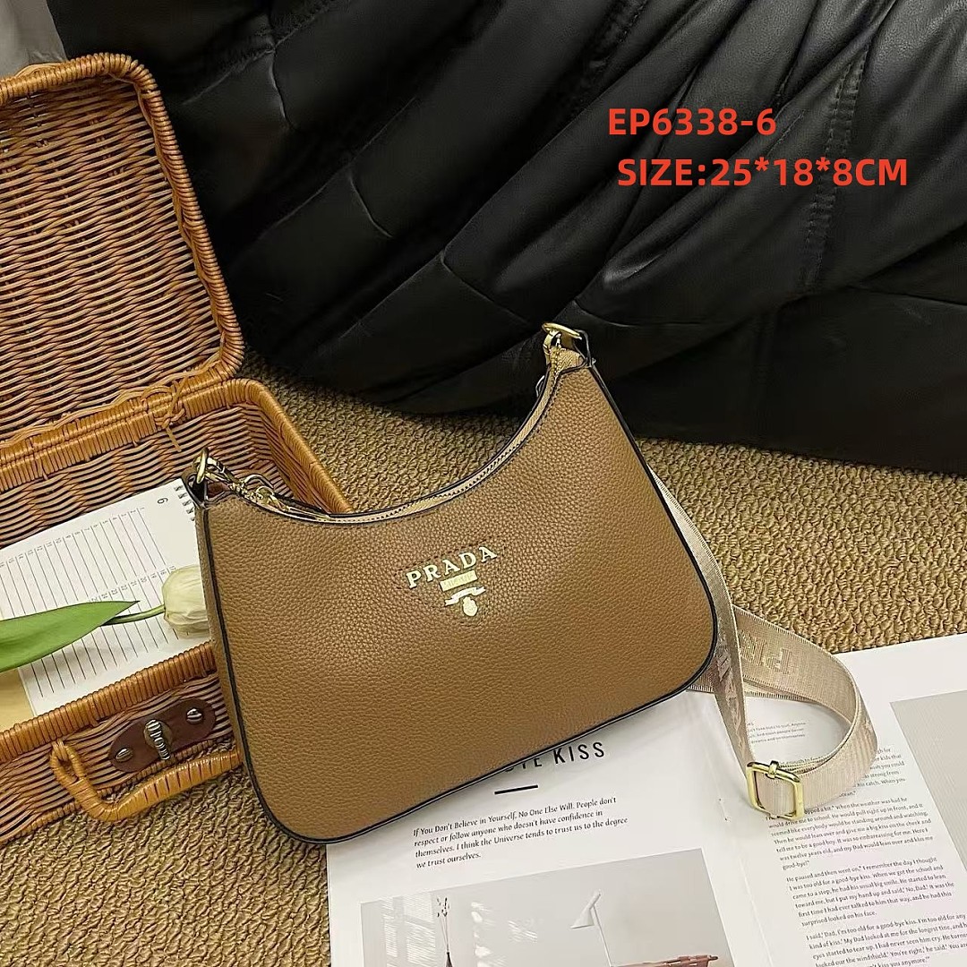 Prada Re-Edition 2005 · EP6338 — תמונה 4