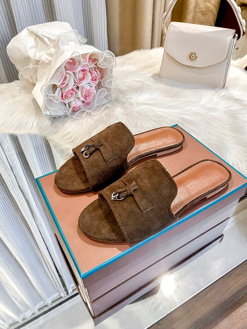 Loro Piana Summer Charms · WP95250 — תמונה 35