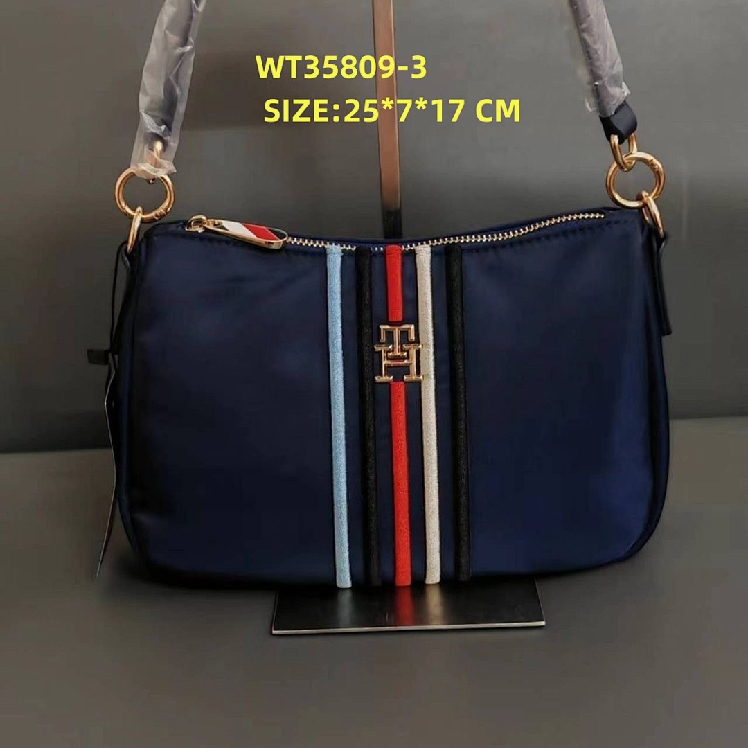 Tommy Hilfiger Signature Stripe Crossbody Bag · WT35809 — תמונה 2