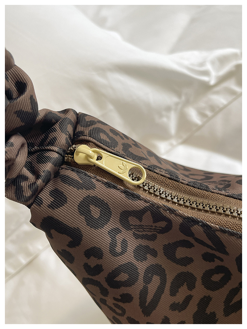 Adidas Leopard Small Shoulder Bag · EA1820 — תמונה 35