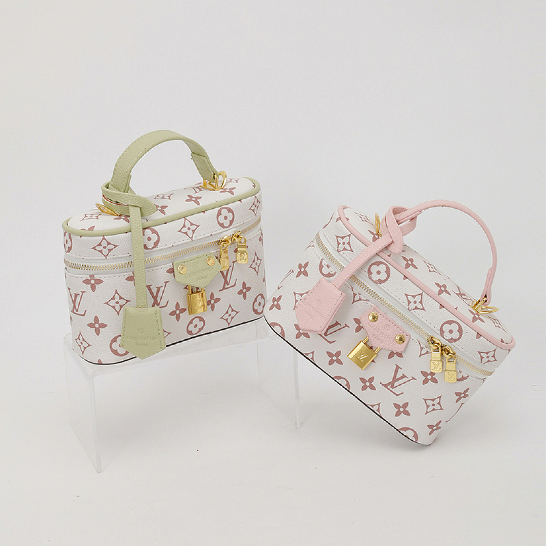 Louis Vuitton Micro Vanity Case · EL6676 — תמונה 43