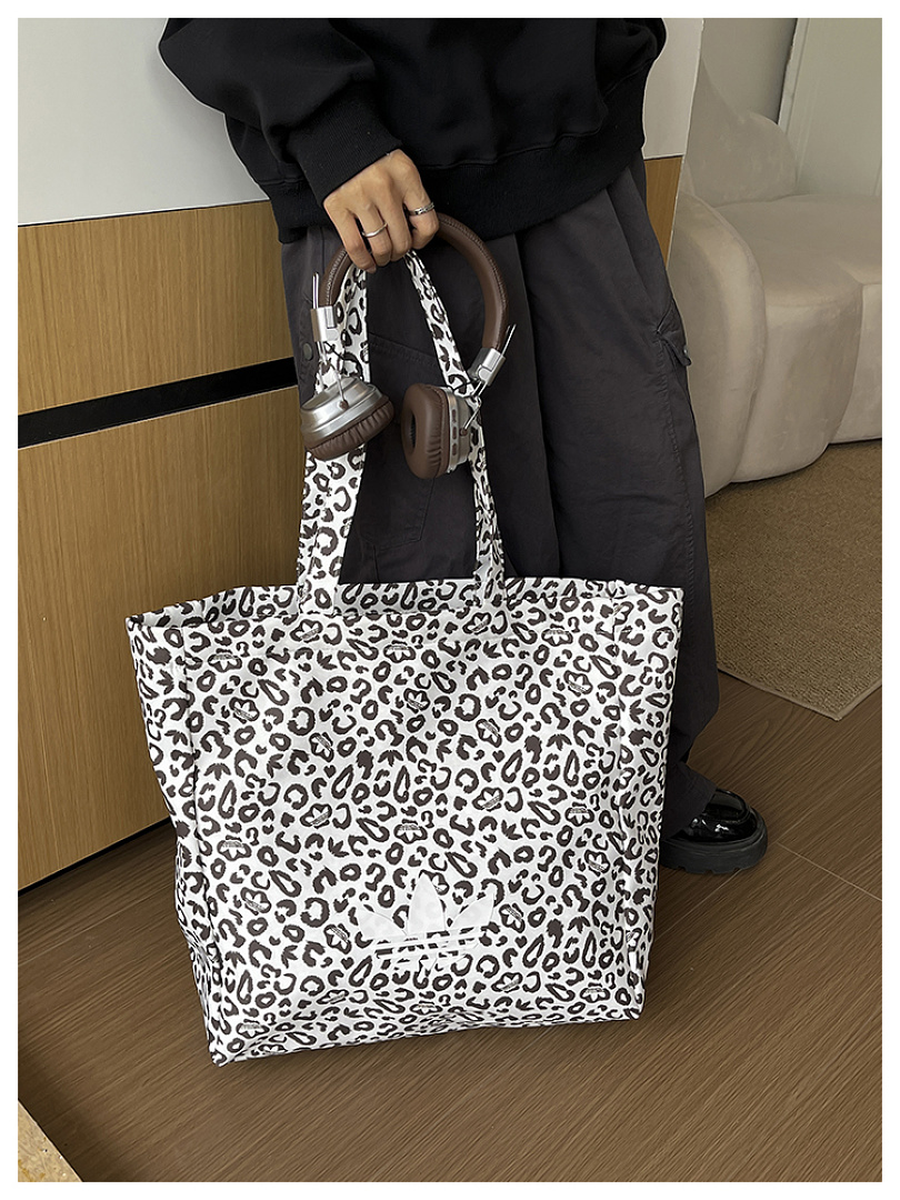 Adidas Leopard Tote · EA1203 — תמונה 30