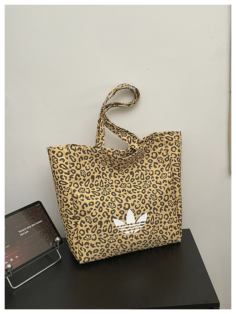Adidas Leopard Tote · EA1203 — תמונה 64