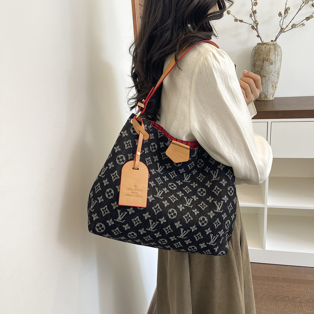 Louis Vuitton Carryall MM · EL6629 — תמונה 12