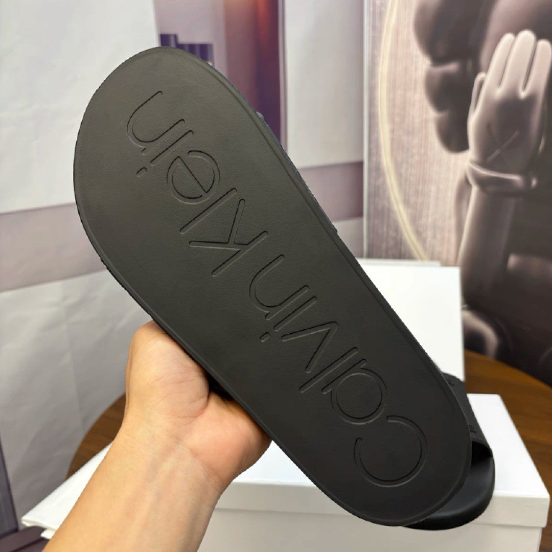 Calvin Klein Arin Slide · WC31266 — תמונה 5