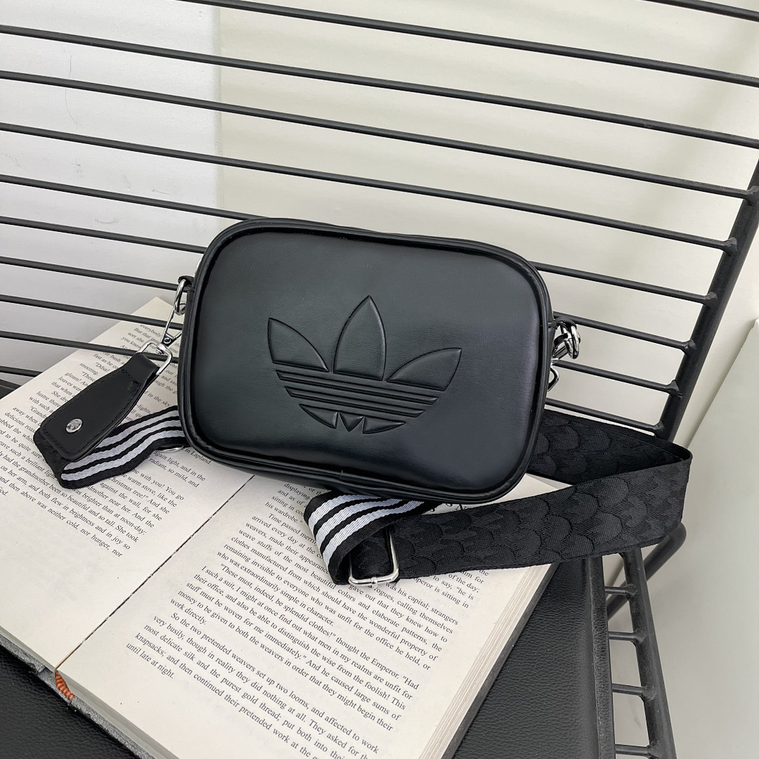 Adidas Mini Airliner · EA0673 — תמונה 28