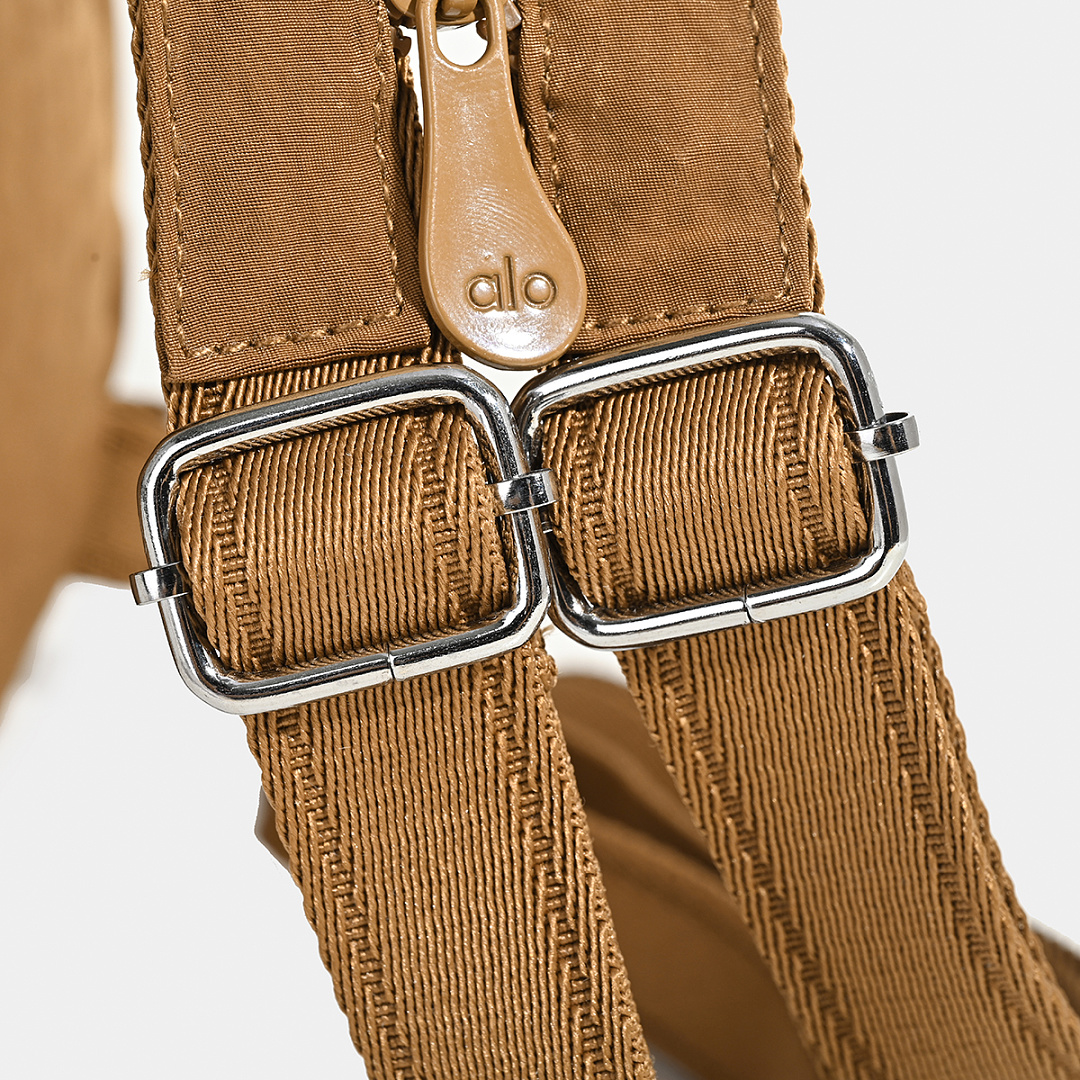 Alo Yoga Commuter Backpack · WA13238 — תמונה 16
