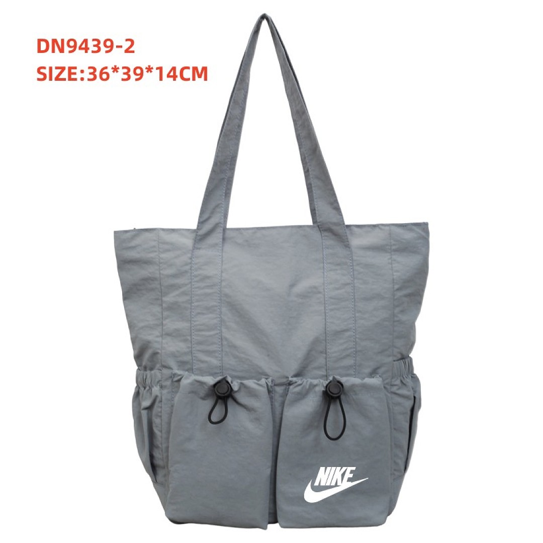 Nike Gym Tote · DN9439 — תמונה 3