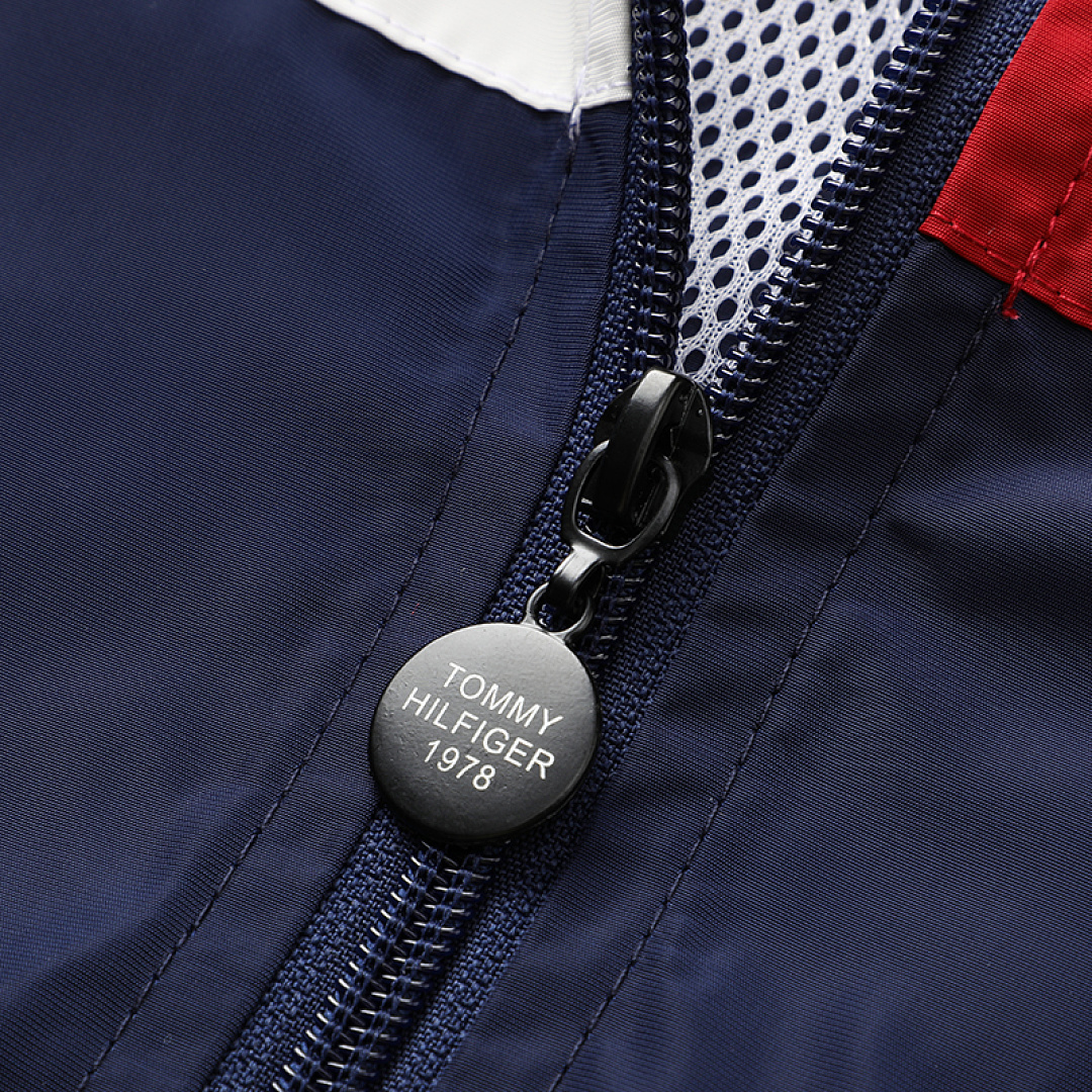 Tommy Hilfiger Water-Repellent Regatta Jacket · LT9907 — תמונה 11