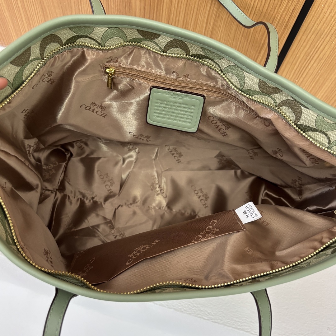 Coach City Tote · EC70244 — תמונה 8