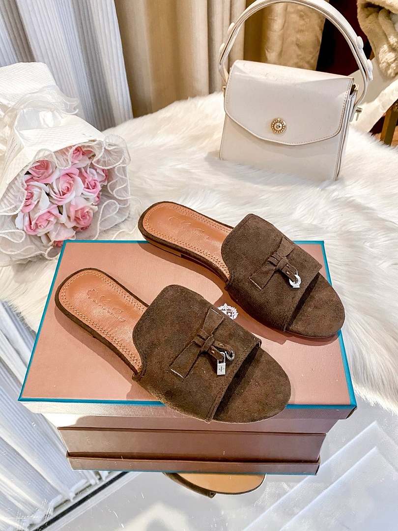 Loro Piana Summer Charms · WP95250 — תמונה 37