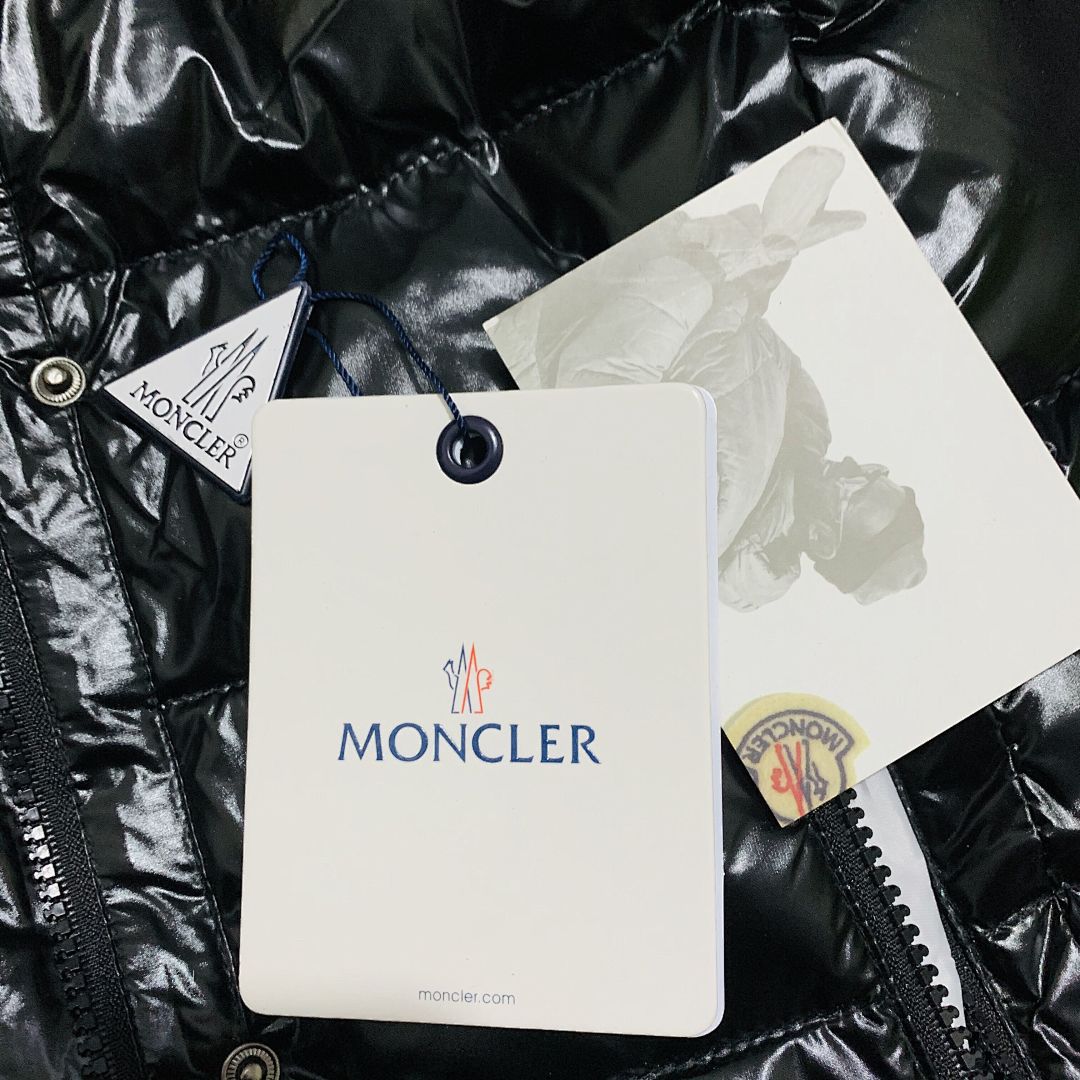 Moncler — מעיל פוך · GM7645 — תמונה 5