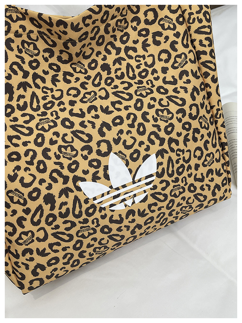 Adidas Leopard Tote · EA1203 — תמונה 44