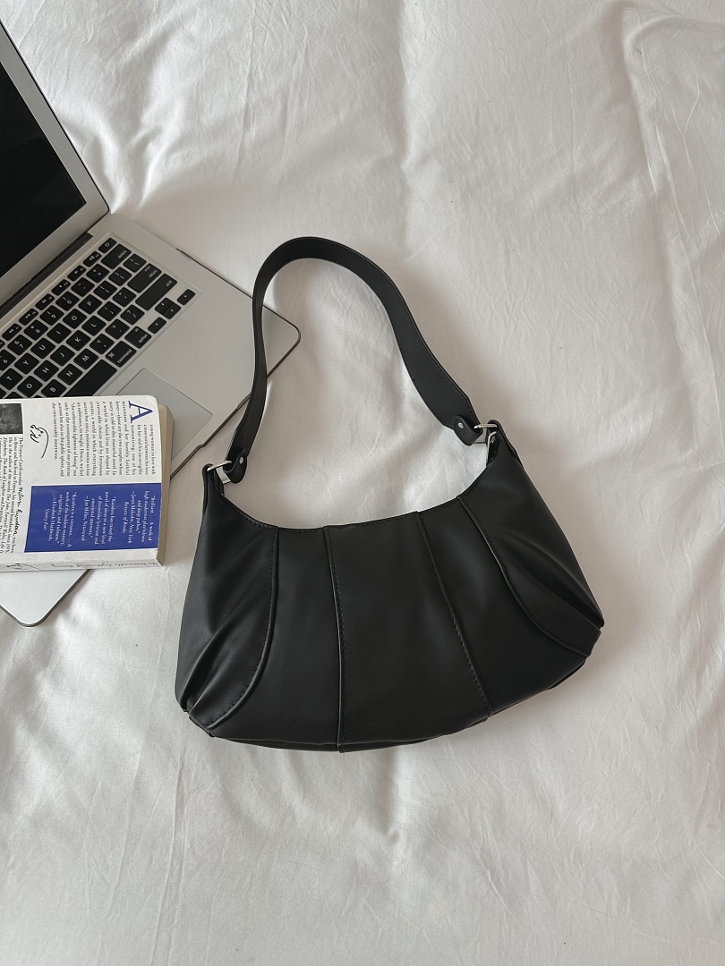 Adidas Originals Hobo PU Leather Bag · EA0750 — תמונה 11