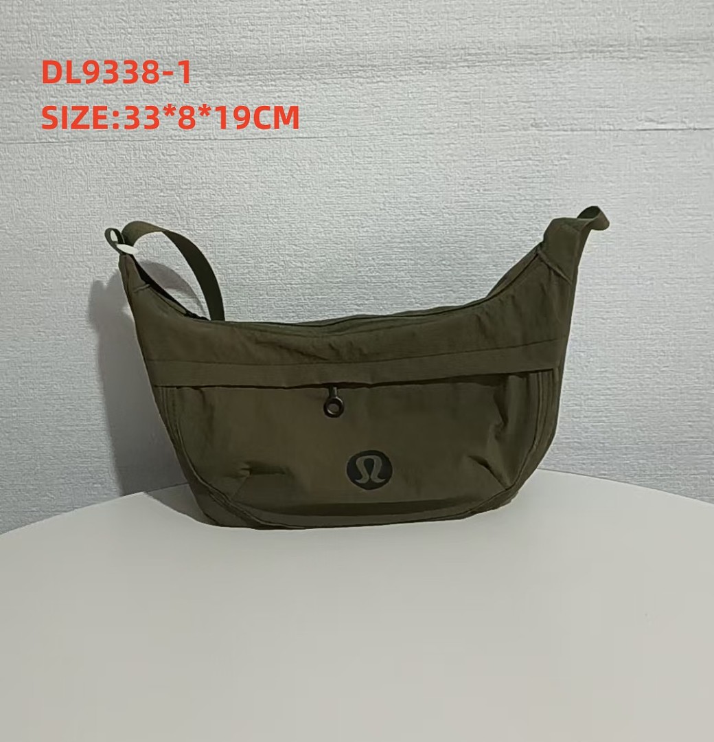 Lululemon Small Slouchy Sling Bag 3L · DL9338 — תמונה 5