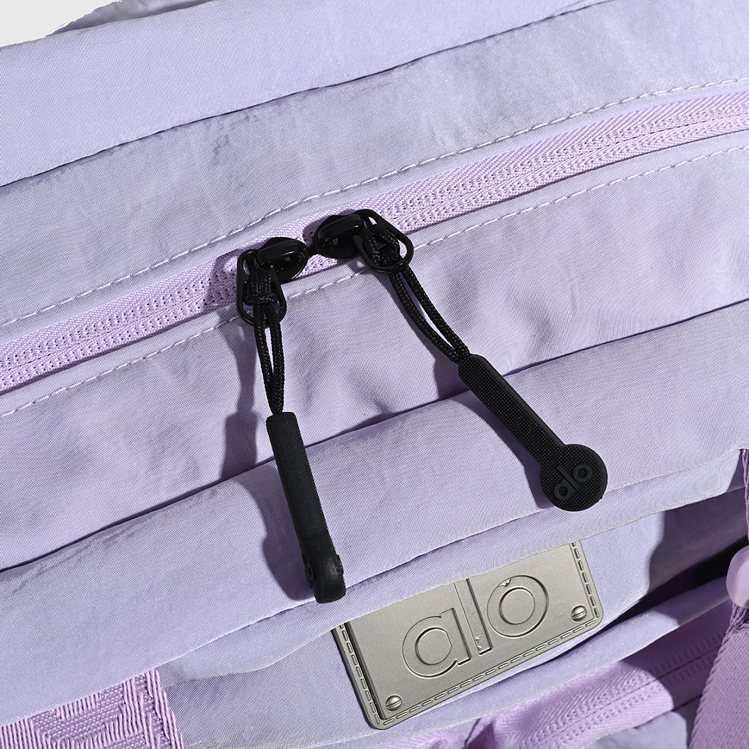 Alo Yoga Studio Utility Carryall Tote · WA14343 — תמונה 16
